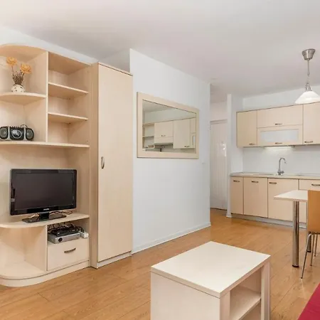 Cervar Superior Apartment Porec