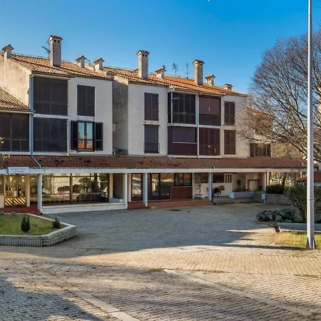Cervar Superior Porec